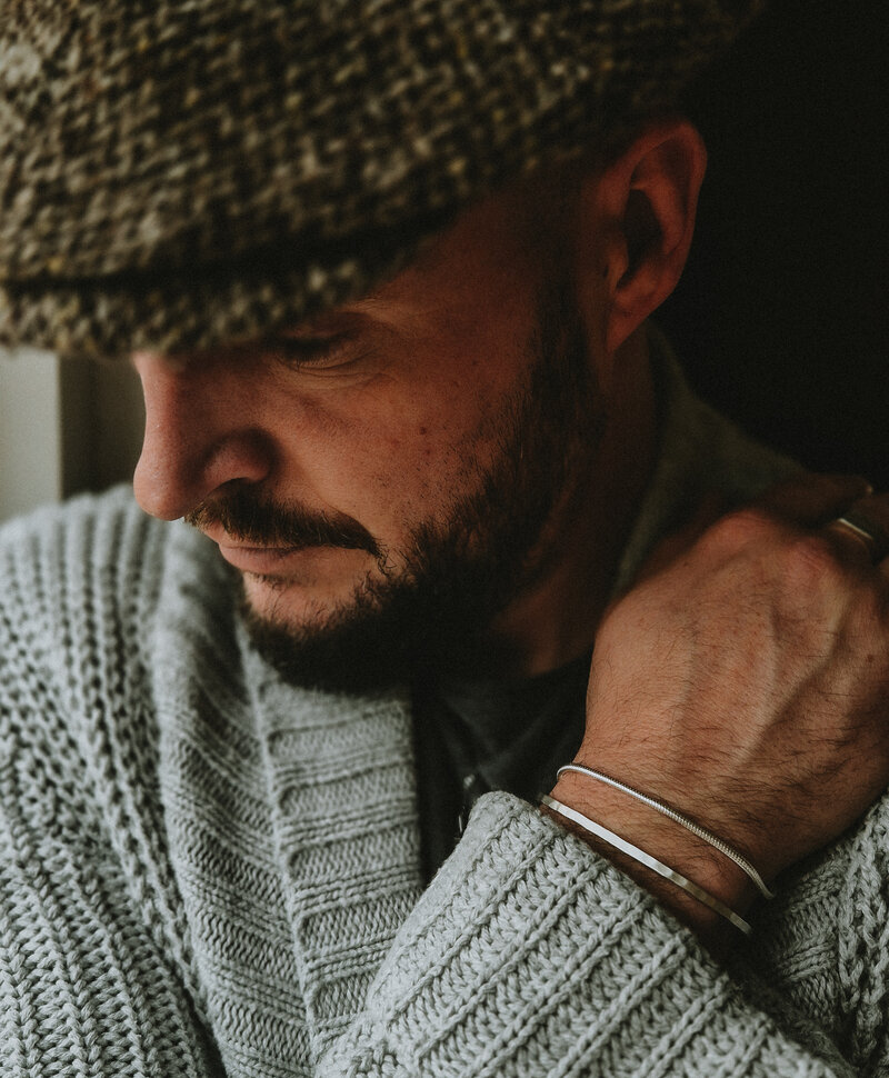 Silver Hammered Men’s Bangle Stellan