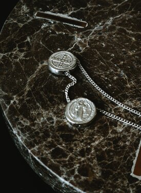 Zilveren Dubbele Medaillon Heren Ketting Aegis