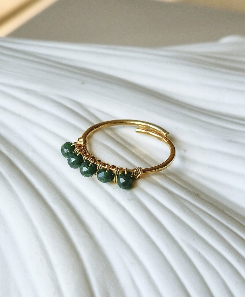Gold Plated Ring Met Groene Stenen Anaïs