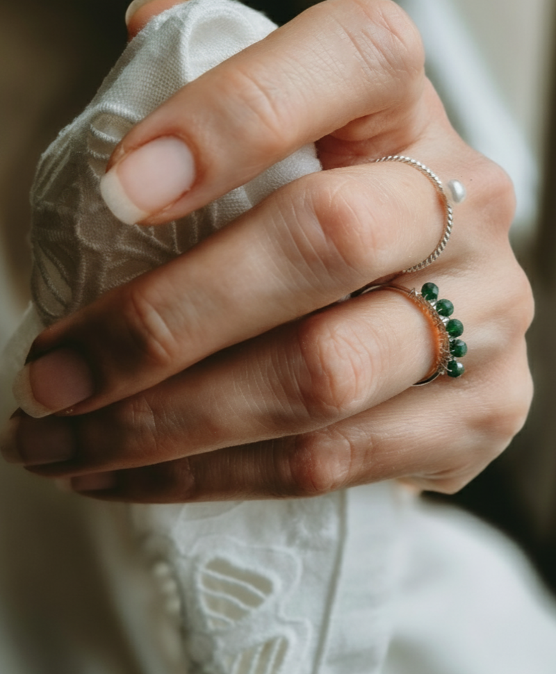 Silberne Ring Mit Grünen Steinen Anaïs