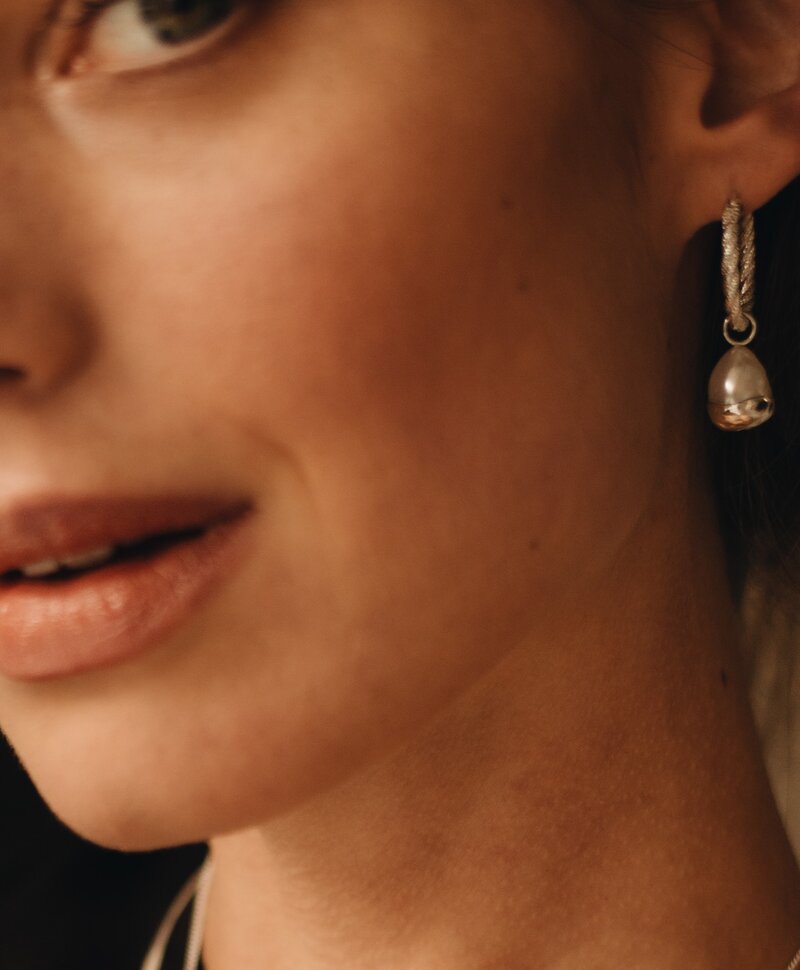 Single Pearl Earring Charm Shinju, Silver