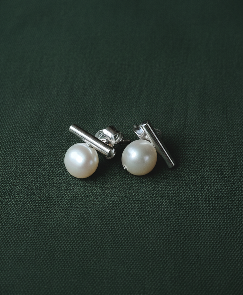 Zilveren Moderne Parel Ear Studs Ondine