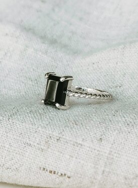 Zilveren Gedraaide Onyx Ring Yugen