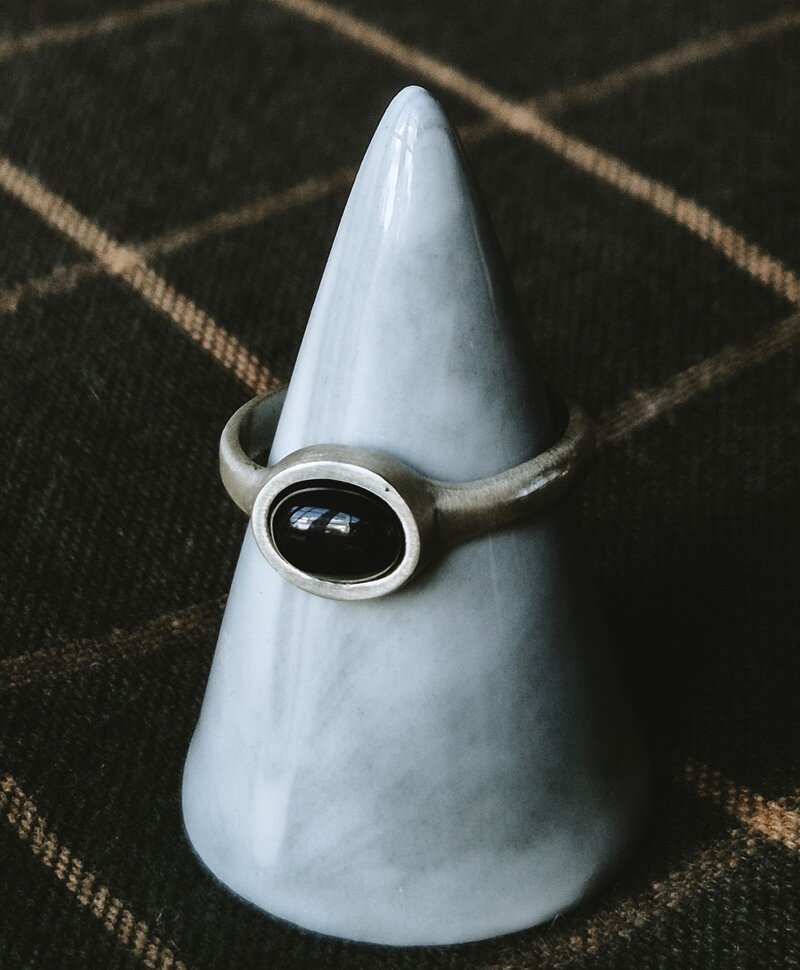 Zilveren Heren Ring Met Ovale Zwarte Onyx Zephyr