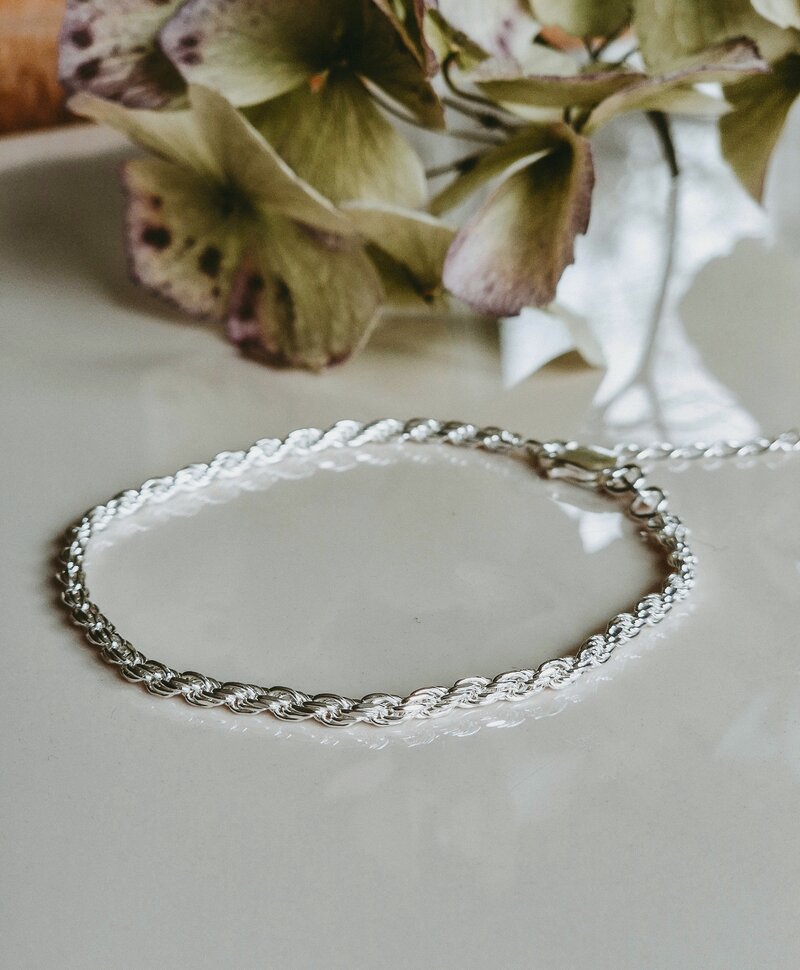 Zilveren Gedraaide Armband Makana