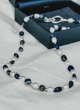 Lapis Lazuli & Pearl Necklace Aiko, Argent