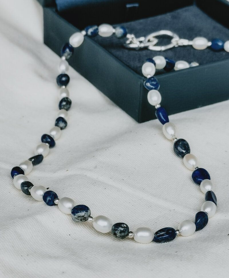Lapis Lazuli & Pearl Necklace Aiko, Argent