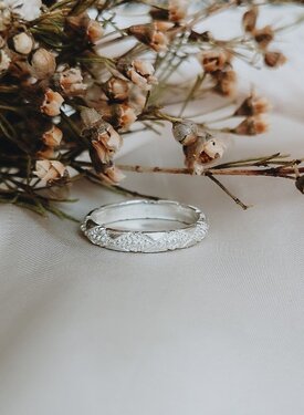 Vintage Pattern Ring Aurora, Silver