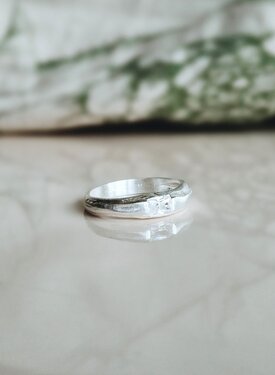 Ring With Clear Stone Neige, Silver