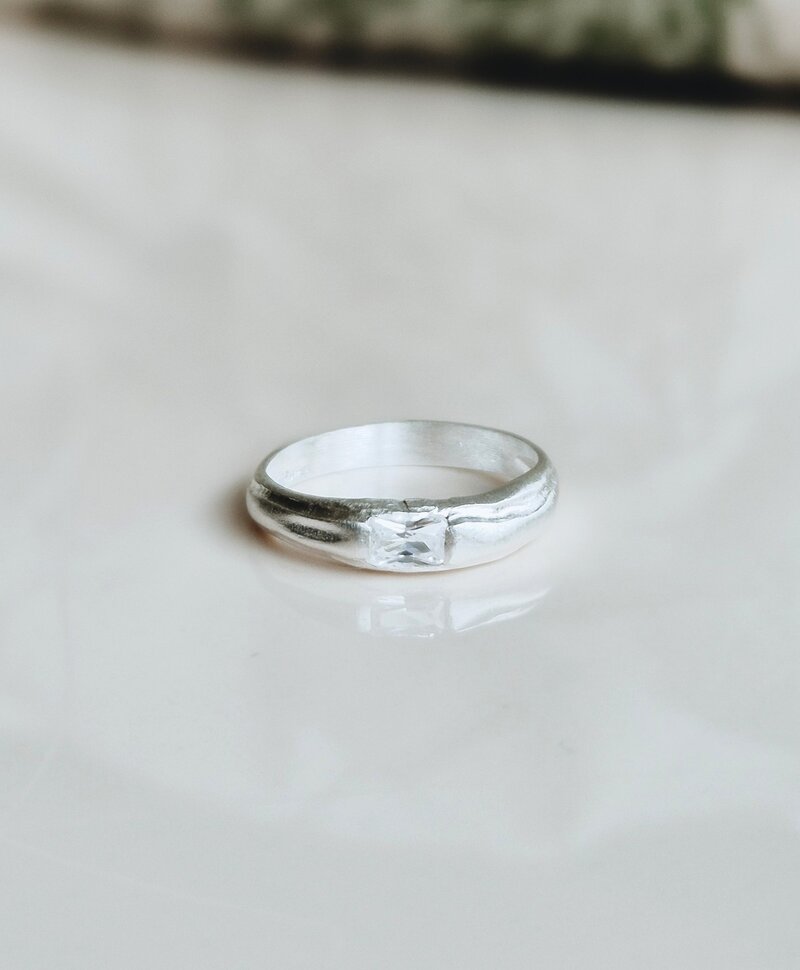 Bague Avec Pierre Claire Neige, Argent