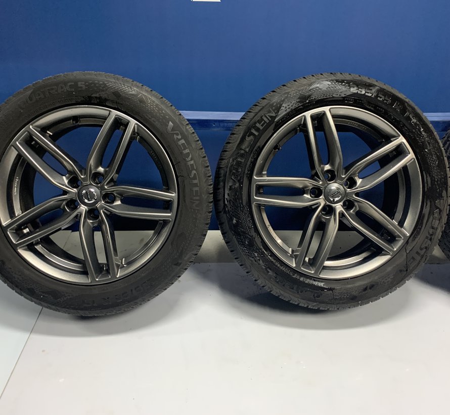 Volvo 19 inch velgen + Allseason banden XC90 2015-