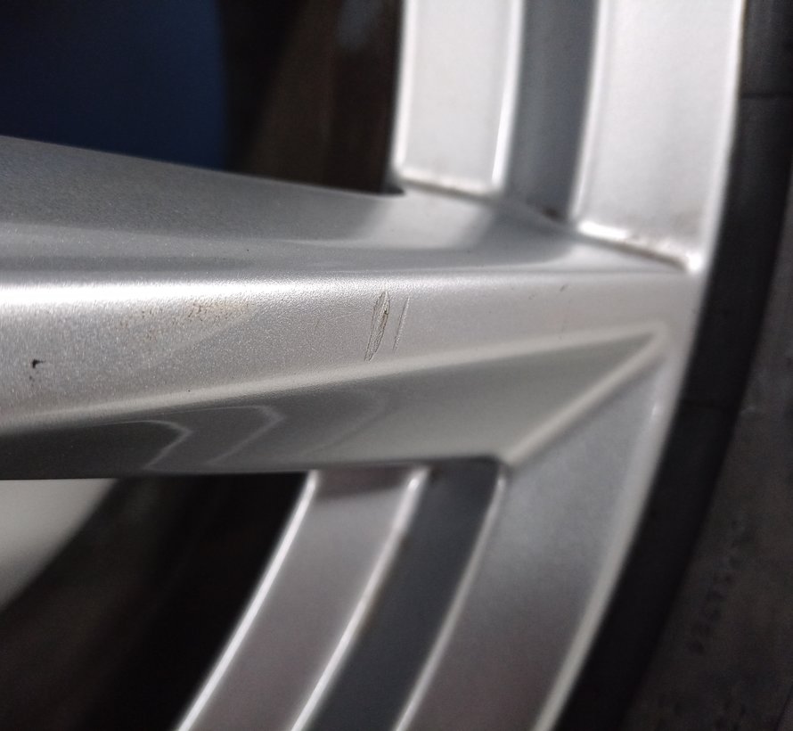 Volvo 18 inch velgen + zomerbanden XC60 2017-