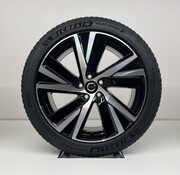  Volvo Volvo NIEUWE 19 inch R-design velgen + Winterbanden V90 / S90