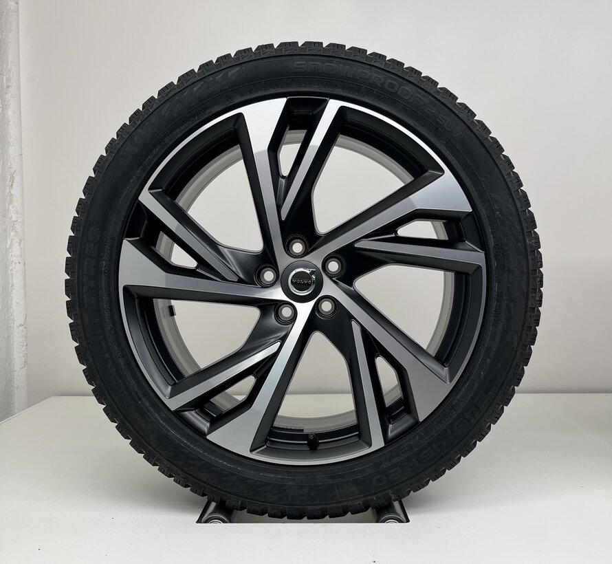 Volvo NIEUWE 20 inch R-design velgen + Winterbanden XC40 V90 CC