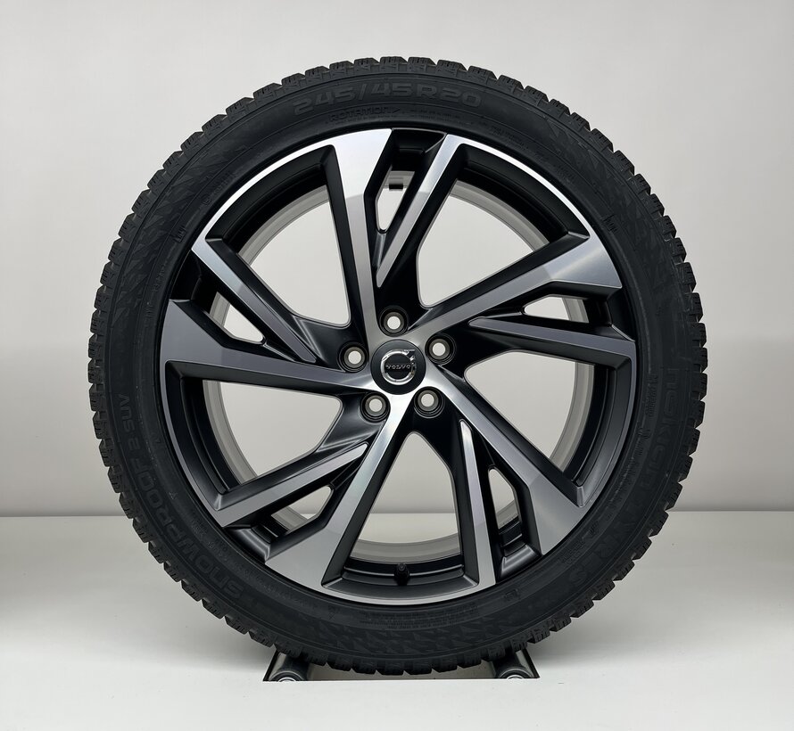 Volvo NIEUWE 20 inch R-design velgen + Winterbanden XC40 V90 CC