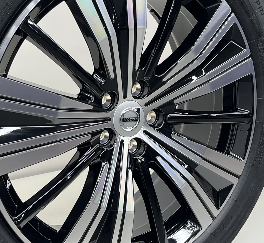 Volvo NIEUWE 20 inch inscription velgen + Winterbanden XC60 2017-
