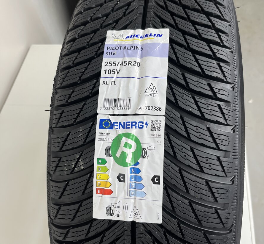 Volvo NIEUWE 20 inch inscription velgen + Winterbanden XC60 2017-