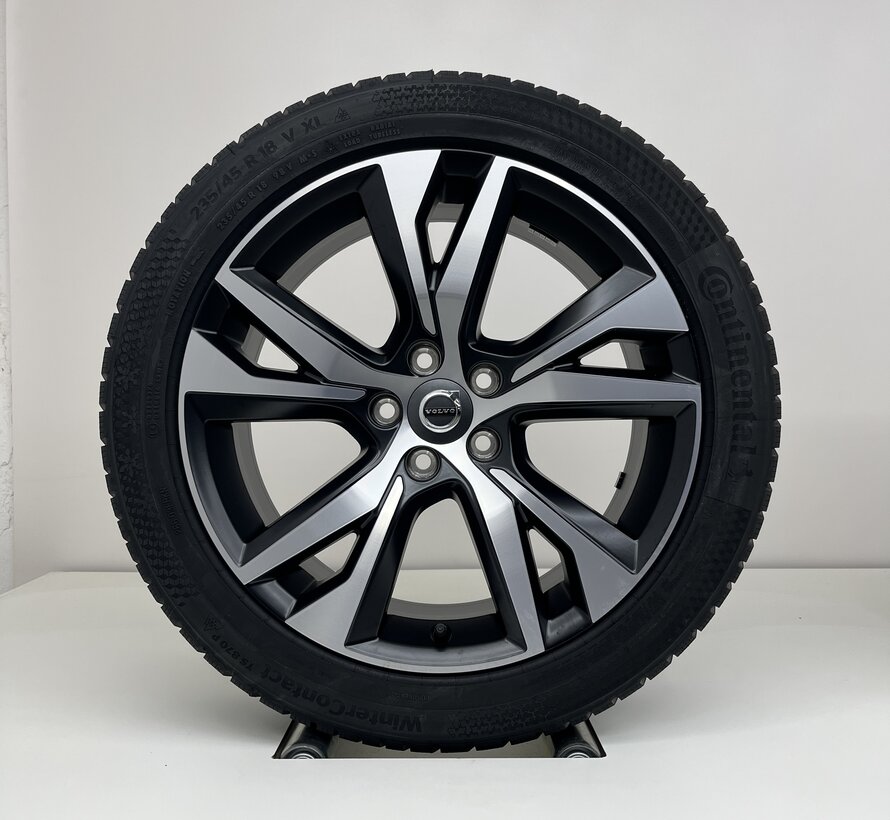 Volvo NIEUWE 18 inch R-design velgen + Winterbanden V60 / S60 2018-