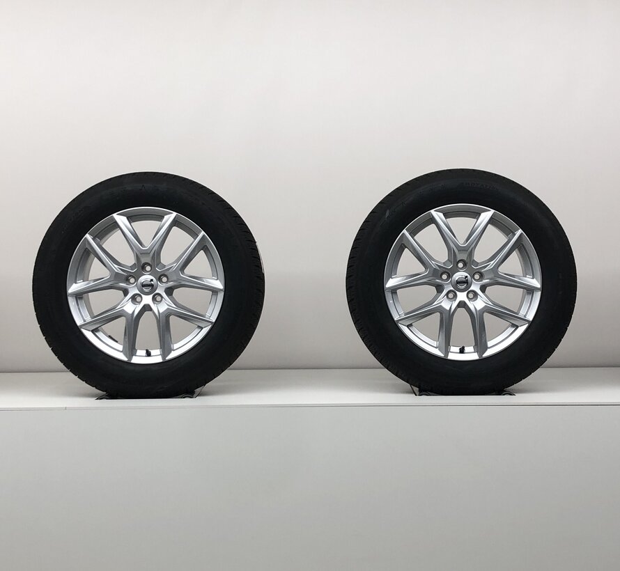 Volvo 18 inch velgen + winterbanden XC60 2018-