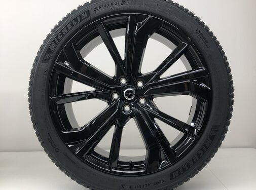  Volvo Volvo NIEUWE 21 inch Dark/Black velgen + Winterbanden XC60 2017-