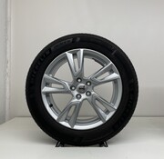  Volvo Volvo 18 inch velgen + Allseason banden  XC40 V90CC