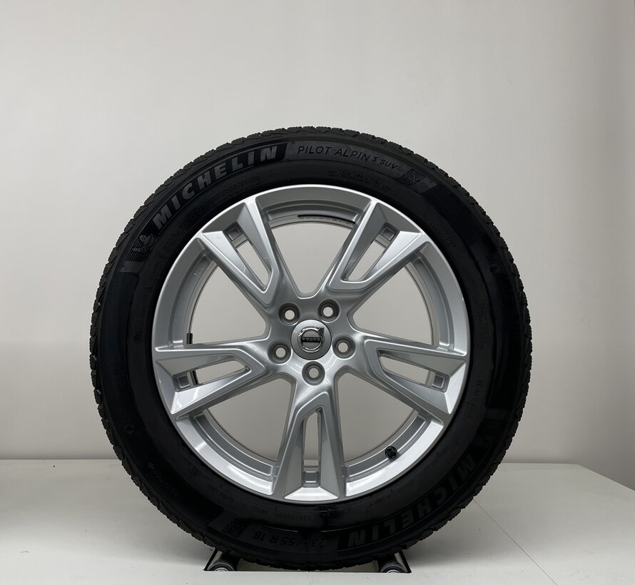 Volvo 18 inch velgen + Allseason banden  XC40 V90CC