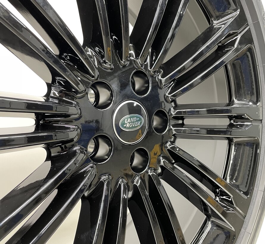 Land Rover Range Rover (sport) 23 inch black velgen STYLE 1075 + Zomerbanden NIEUW