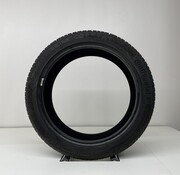 Volvo 235/45 R20 Continental Viking Contact 7