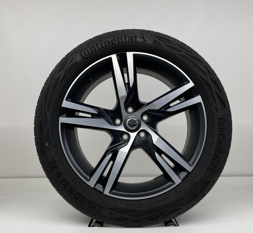 Volvo 19 inch R-design velgen + zomerbanden XC40