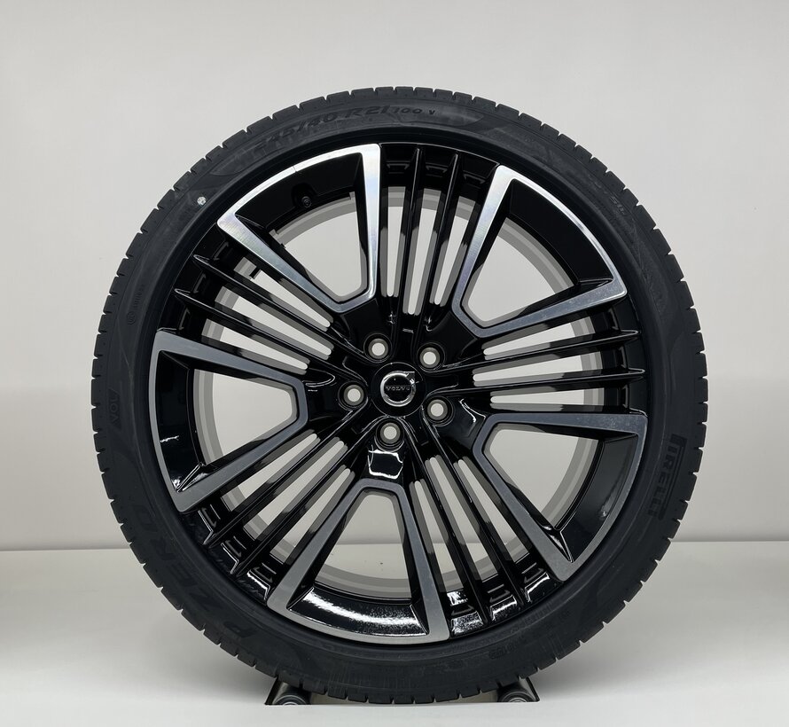 Volvo NIEUWE 21 inch velgen + Zomerbanden XC40