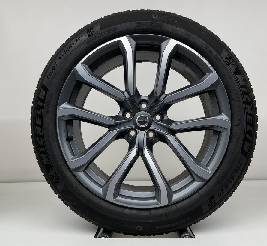 Volvo 20 inch velgen + winterbanden XC60 2017-