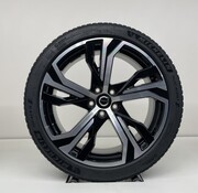  Volvo Volvo NIEUWE 19 inch R-design velgen + winterbanden V60 / S60 2018-
