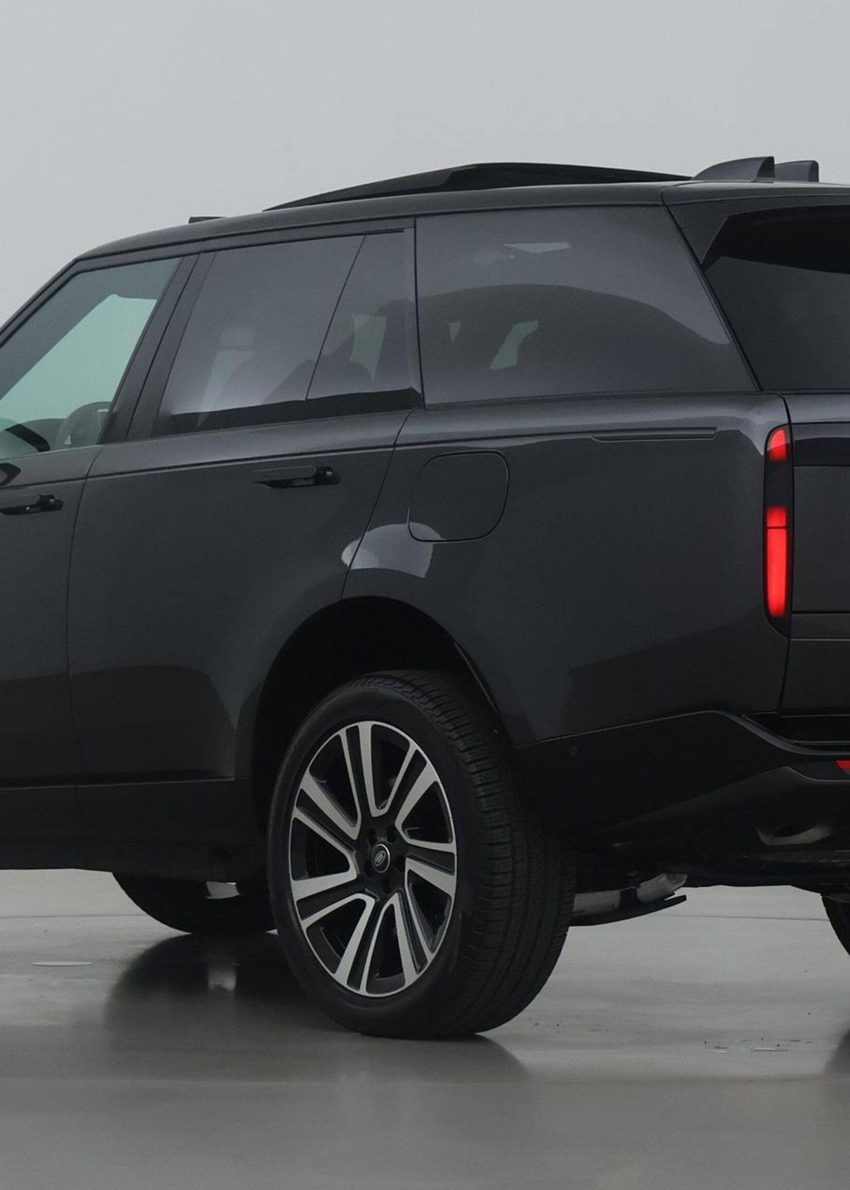 Land Rover Land Rover Range Rover 22 inch STYLE 7023 velgen + zomerbanden