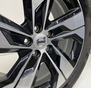  Volvo Volvo 18 inch velgen + Winterbanden V60 Cross Country