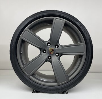 Porsche Originele Porsche Cayenne Coupe 22 inch velgen + Zomerbanden