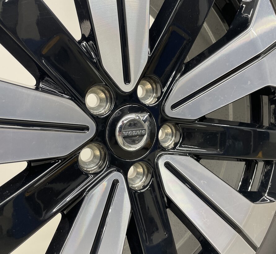 Volvo 19 inch Inscription velgen + Allseason banden XC60 2017-