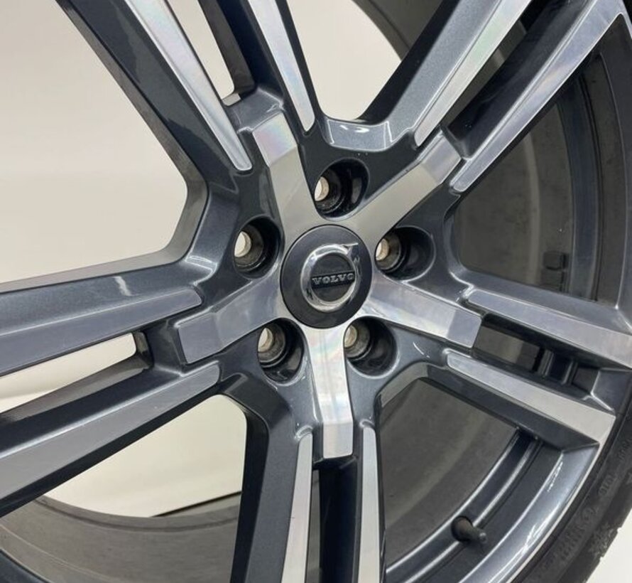Volvo 20 inch 5×2 Spaaks velgen + Winterbanden  XC60 2017-