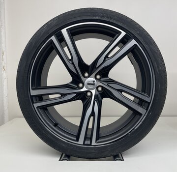  Volvo Volvo NIEUWE 22 inch R-design velgen + Zomerbanden XC90 2015-