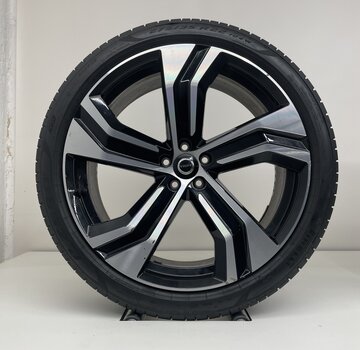  Volvo Volvo 22 inch R-design velgen + Zomerbanden XC90 2015-