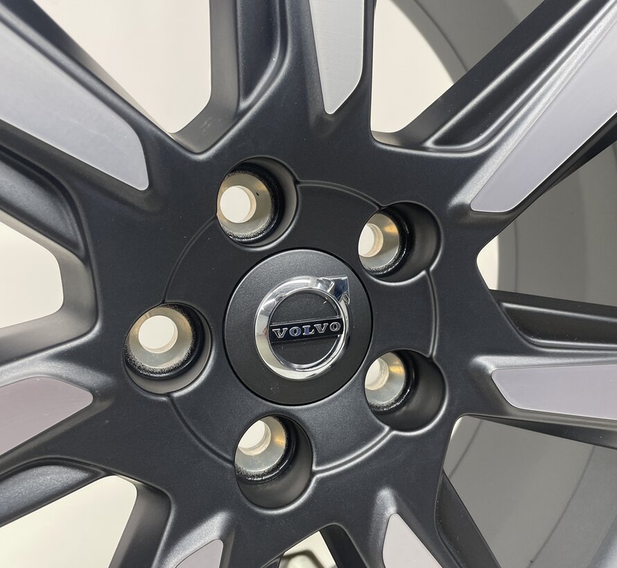 Volvo NIEUWE 20 inch velgen + zomerbanden V60 CC 2019-