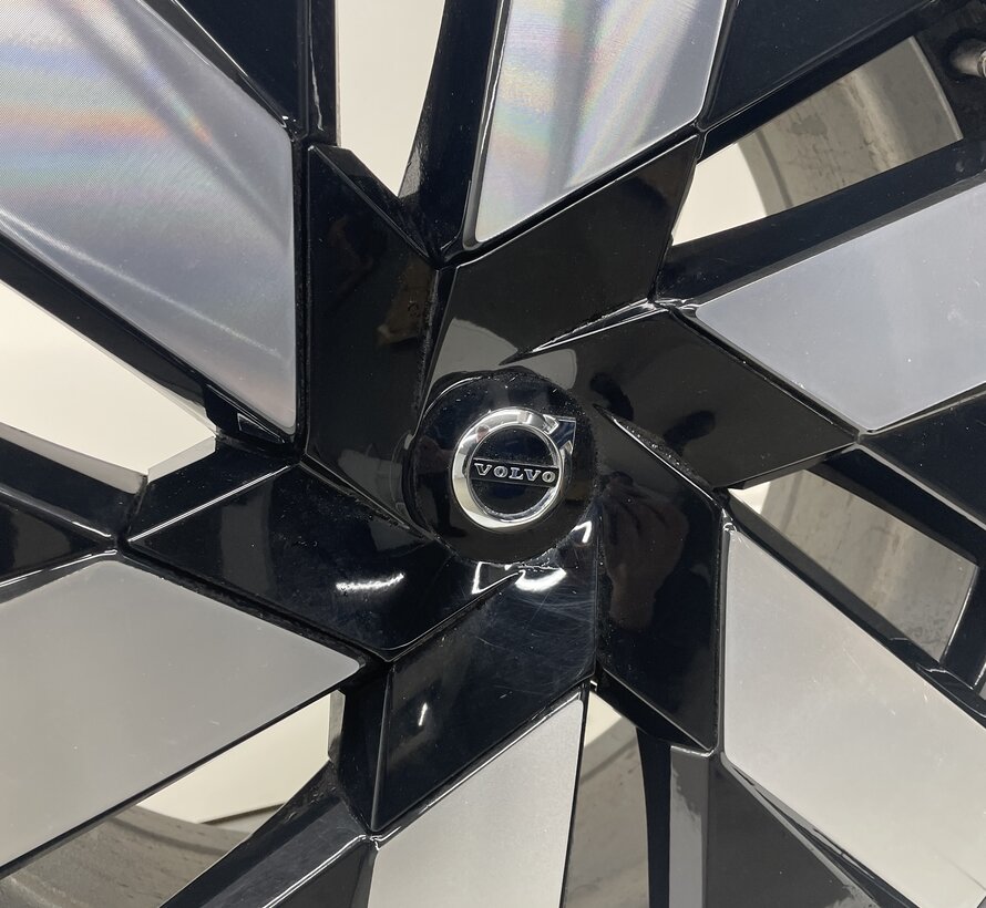 Volvo 19 inch velgen + zomerbanden V60 / S60 2018-