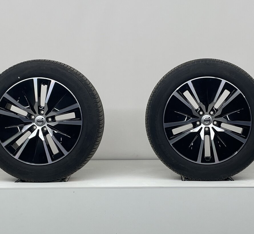 Volvo 19 inch velgen + Allseason banden XC90 2015-