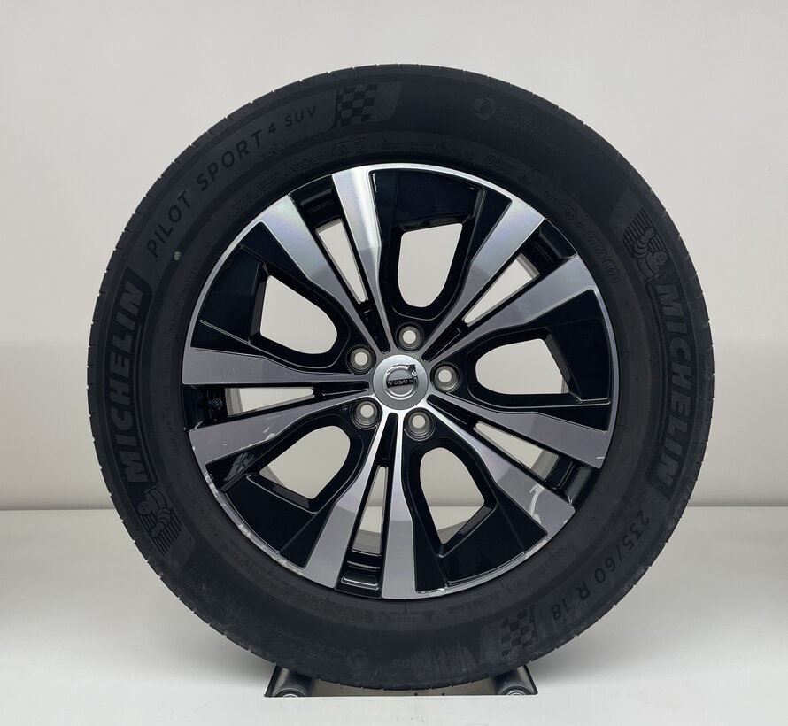 Volvo 18 inch velgen + zomerbanden XC60 2017-