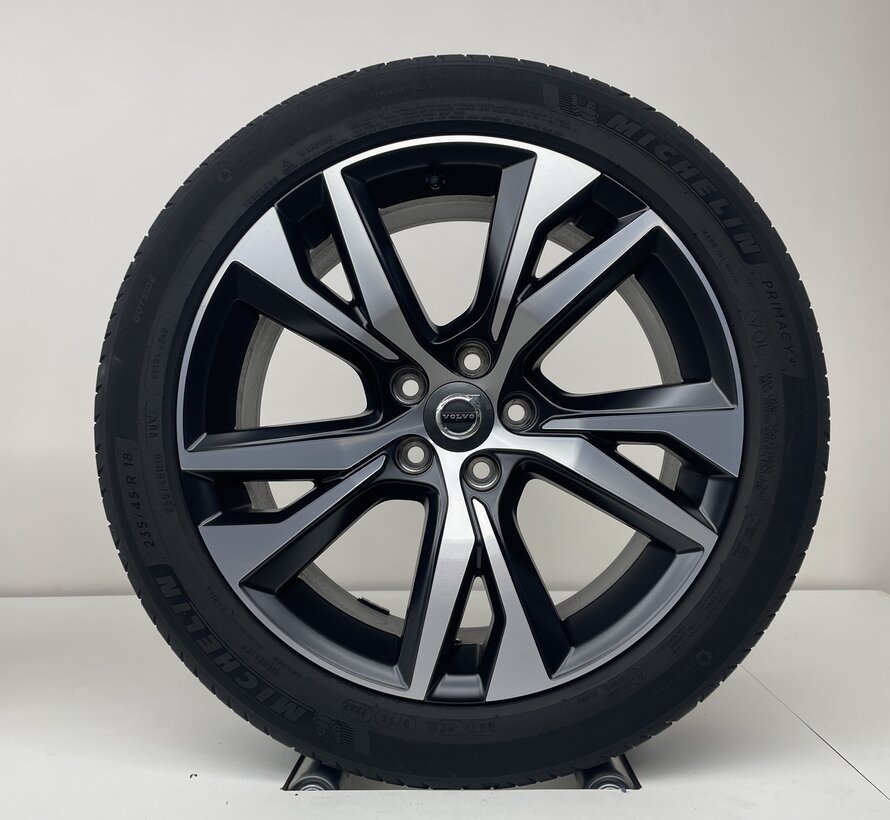 Volvo 18 inch R-design velgen + zomerbanden V60/S60 2018-