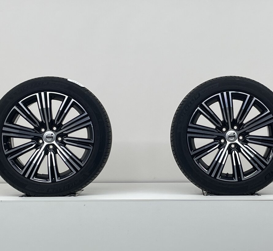 Volvo 18 inch inscription velgen + Zomerbanden V60 / S60 2018-