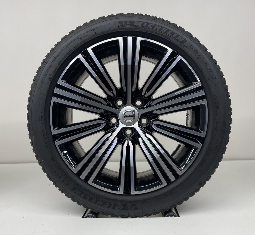 Volvo 18 inch inscription velgen + zomer/all seasonbaden V60 / S60 2018-
