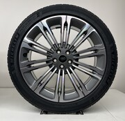Land Rover Land Rover Range Rover (sport) 23 inch Diamond Turned velgen STYLE 1075 + Winterbanden NIEUW
