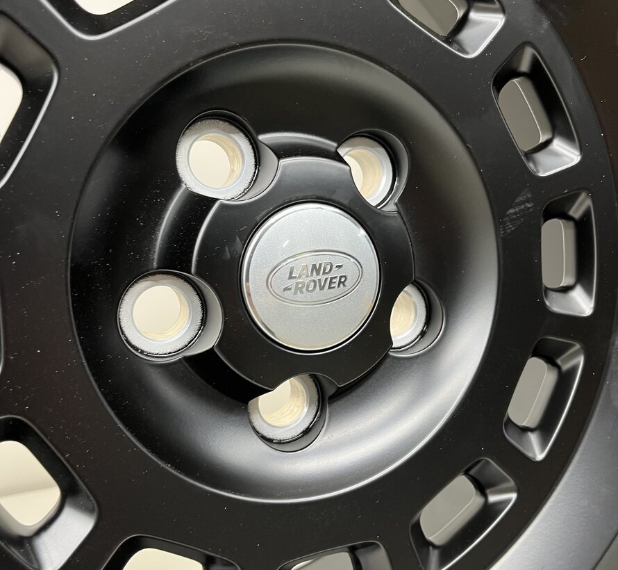 Land Rover Defender 20 inch OCTA velgen + Winterbanden  STYLE 1086