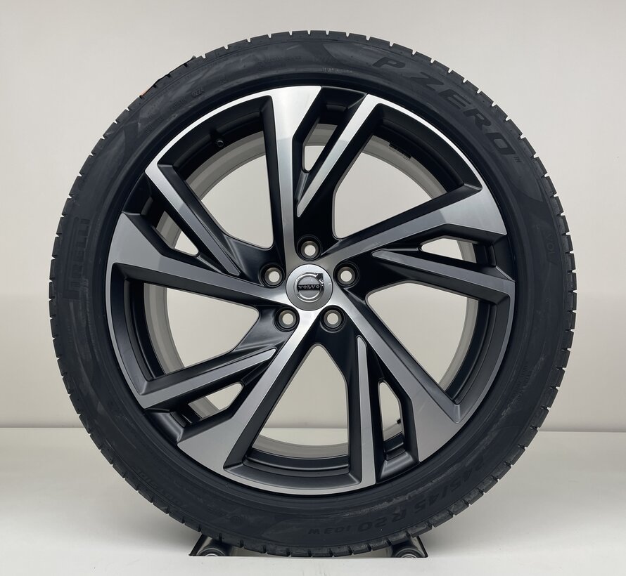 Volvo 20 inch NIEUWE R-design velgen + zomerbanden XC40