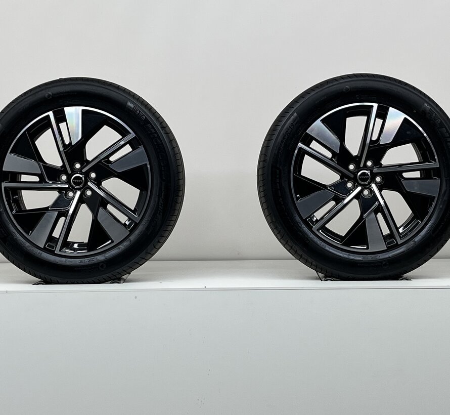 Volvo 19 inch 2025 model velgen + zomerbanden XC60 2017-